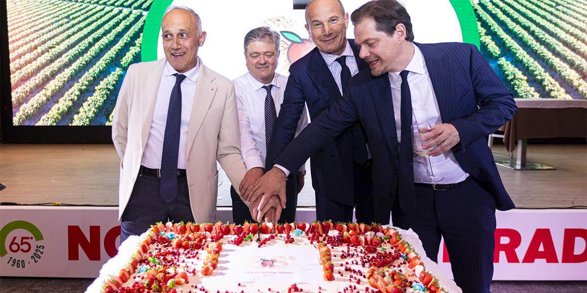 Apofruit celebra 65 anni di storia e innovazione: una serata di orgoglio cooperativo